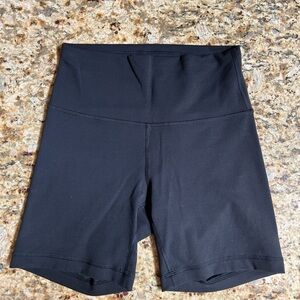 Lululemon high rise align size 6